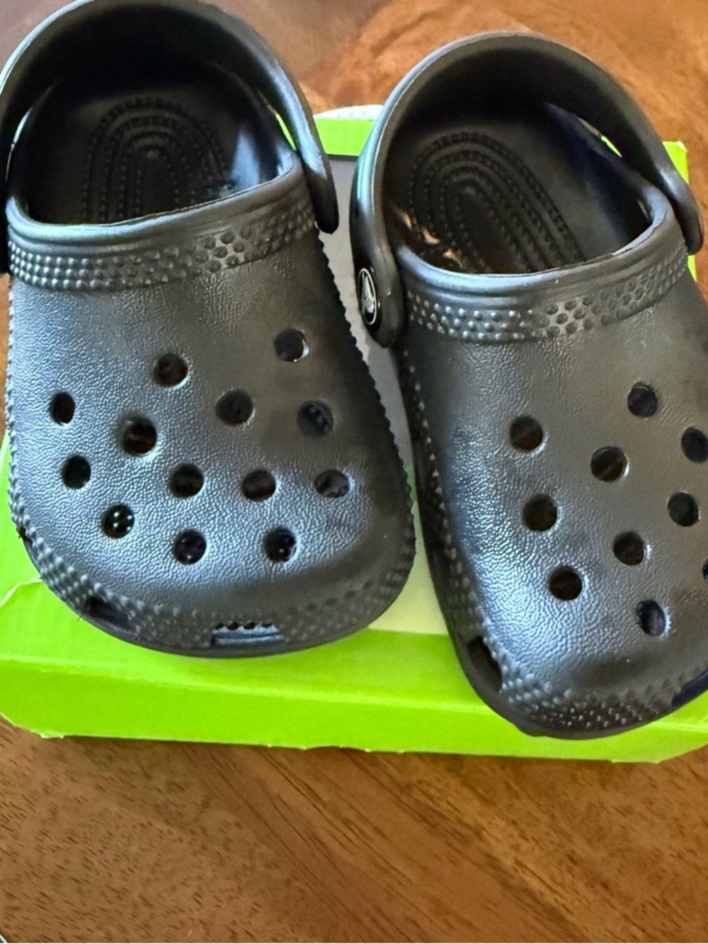 Box not included 
Crocs  Kids Black Clog Sandals  (2/3)
